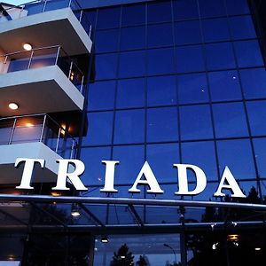 Triada Hotel